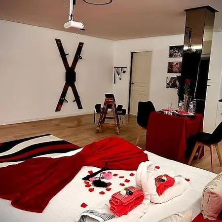 Love 80m2 Bdsm 50 Nuances De Grey - Sauna - Parking Gratuit Apartmán