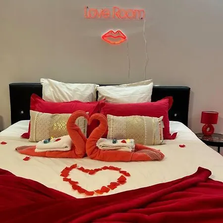Apartment Love 80m2 Bdsm 50 Nuances De Grey - Sauna - Parking Gratuit *